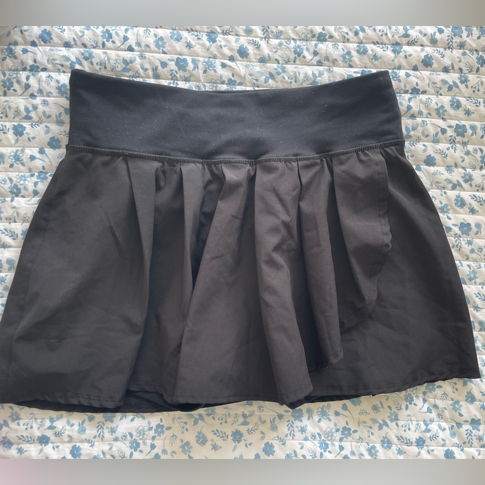 Joy lab tennis / golf skirt size small